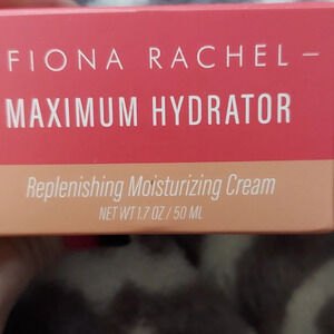 NEW Fiona Rachel Cream